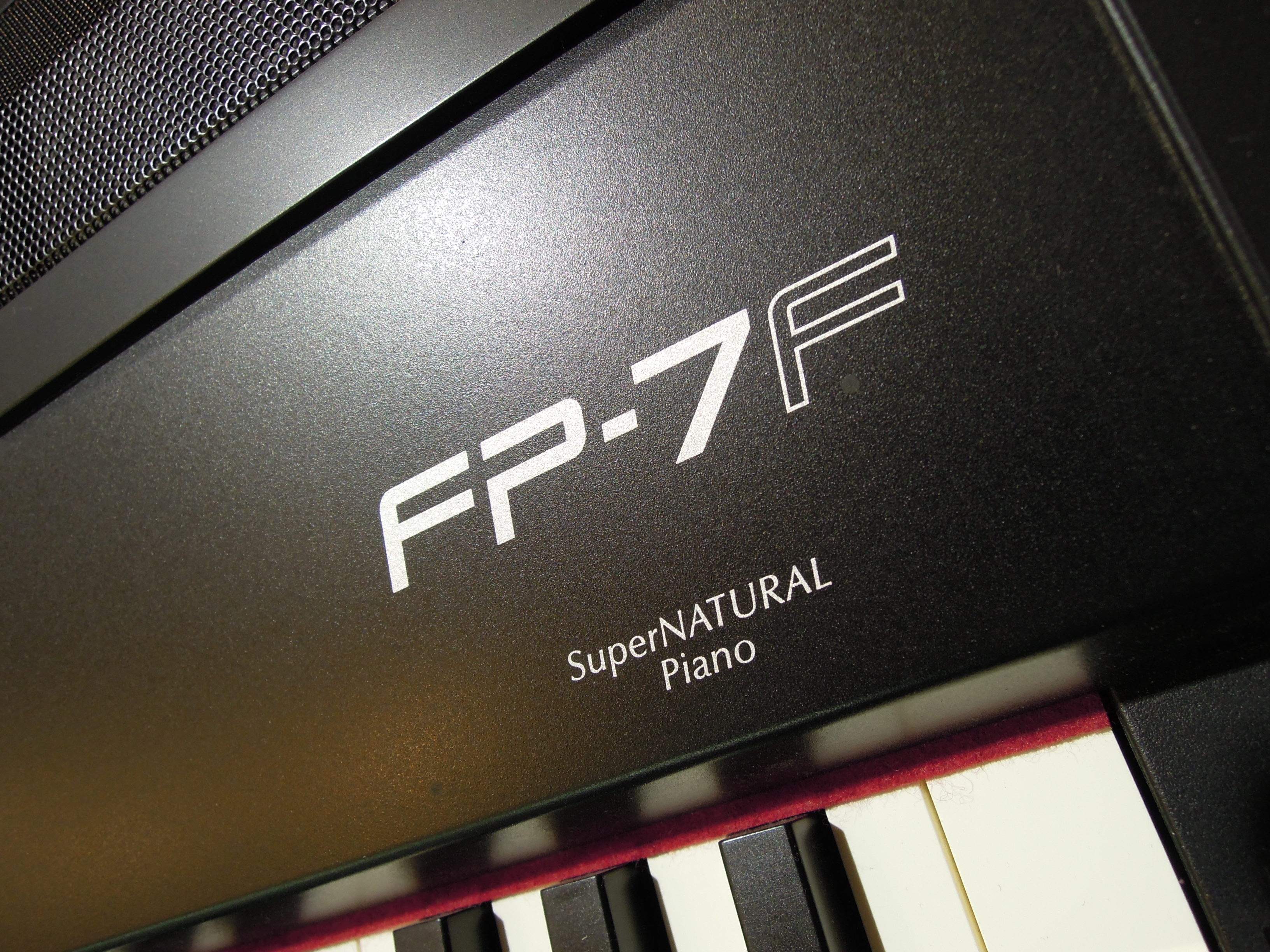 Piano d occasion Roland FP7 F Bietry Musique