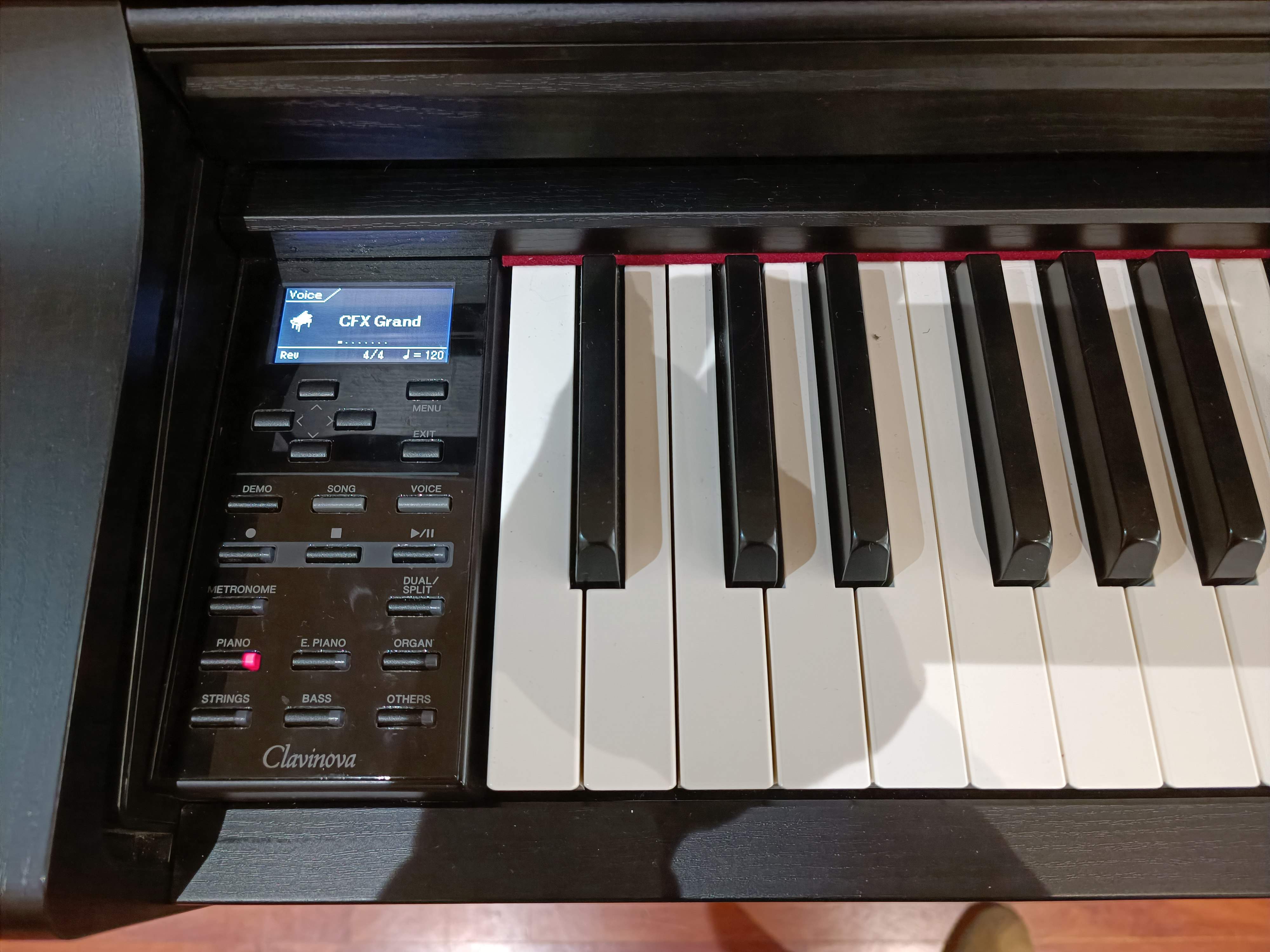 Piano yamaha clavinova clp 535 hotsell